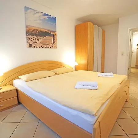 Madeleine - 5 Херингсдорф